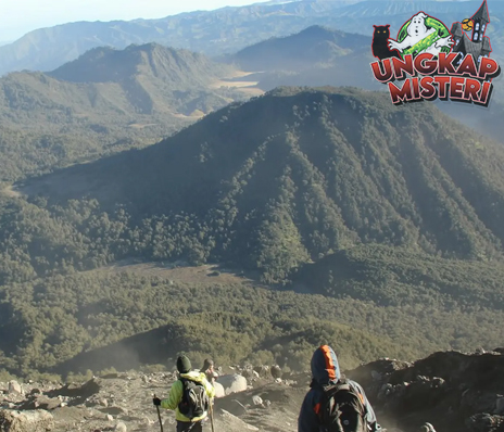 Semeru: Gunung Para Dewa, Misteri yang Tak Terpecahkan!