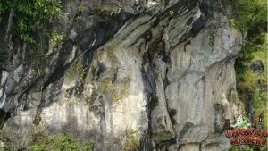 Tragedi Batu Gantung Cinta dan Keputusasaan di Tepi Danau Toba