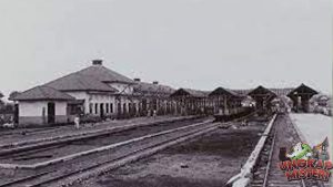 Suara Roda di Kesunyian: Teror Kereta Hantu Stasiun Manggarai!