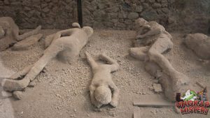 Malam Terakhir di Pompeii: Ketika Nafsu Berakhir dalam Tragedi!