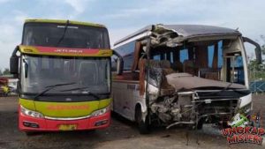 Tragedi Jalan Raya: 7 Pesohor Indonesia Pergi Akibat Kecelakaan!