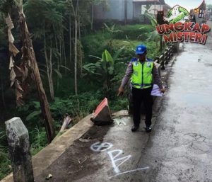 Ngebut atau Lengah? Pasutri Tabrak Jembatan, Satu Korban Jiwa!