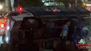 Flyover Daan Mogot Mendadak Macet Gegara Truk Terguling!