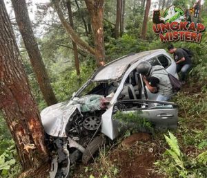 Tragedi Avanza Jatuh ke Jurang: 6 Wisatawan Terluka, 1 Tewas