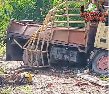 Truk Angkut 20 Penumpang Terjun ke Jurang 4 Orang Tewas!