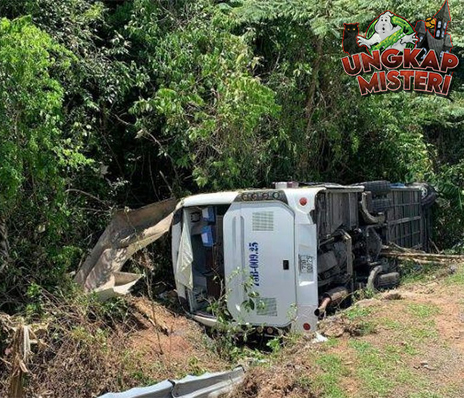 Tragis 10 Korban Jiwa Akibat Kecelakaan Bus di Vietnam!