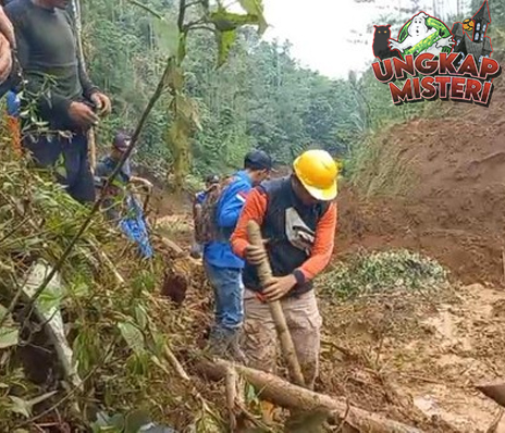 Jabar Update 2 Bocah Tertimbun Longsor di Tasik-Garut