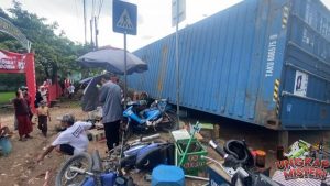 Kontainer Tumbang di Kalsel, 9 Siswa dan PKL Jadi Korban