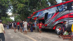 Duka Probolinggo 8 Nakes Tewas Kecelakaan Bus