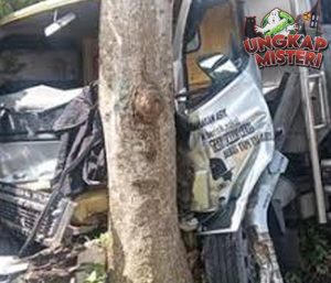 Remaja Tabrak Ibu dan Anak, Truk Maut di Lombok