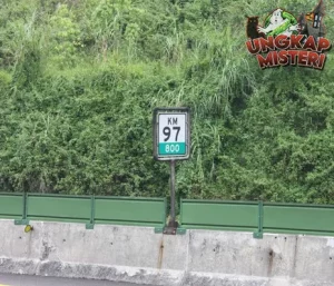 KM 97 Cipularang Ada Apa di Balik Tikungan Maut Ini?