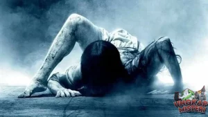 Suster Ngesot Koridor Berhantu Ketika Menghantui