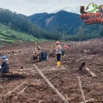 Cisarua Berduka: Doa dan Air Mata di Lokasi Longsor